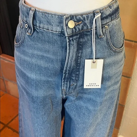 Good American Good Standard Baggy Jeans, size 6 - Picture 2 of 9